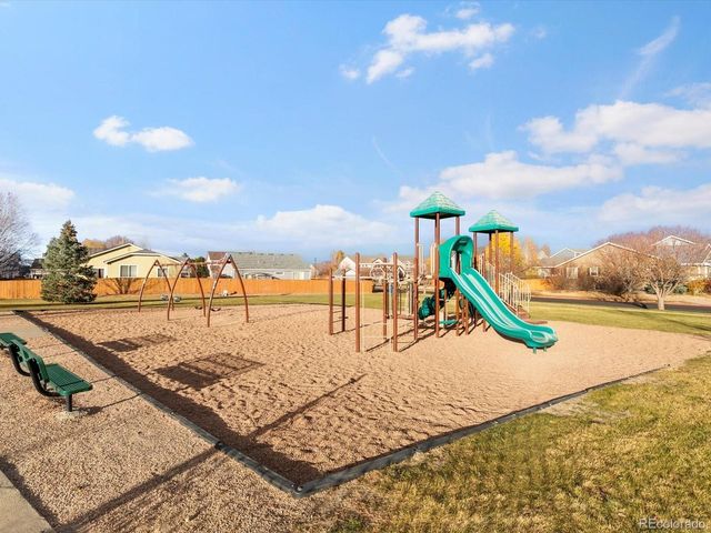 650 Jones Ct, Dacono, CO 80514