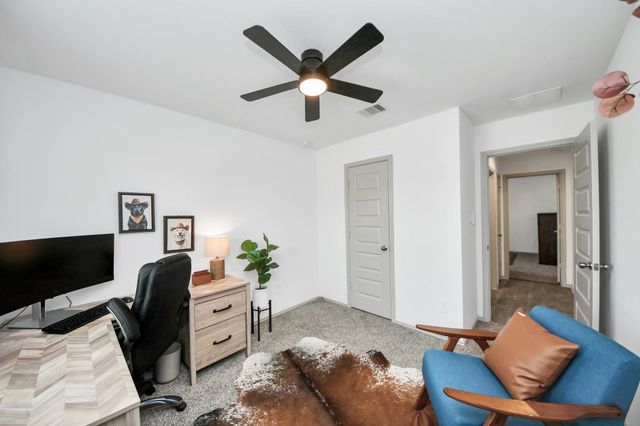1137 Buffalograss Trail, Sealy, TX 77474