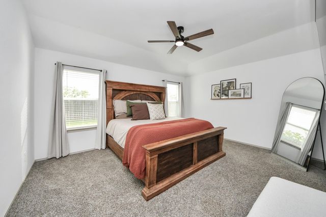 1137 Buffalograss Trail, Sealy, TX 77474