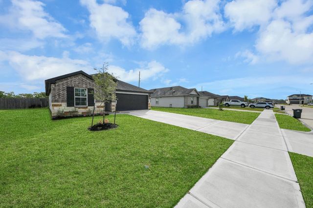 1137 Buffalograss Trail, Sealy, TX 77474