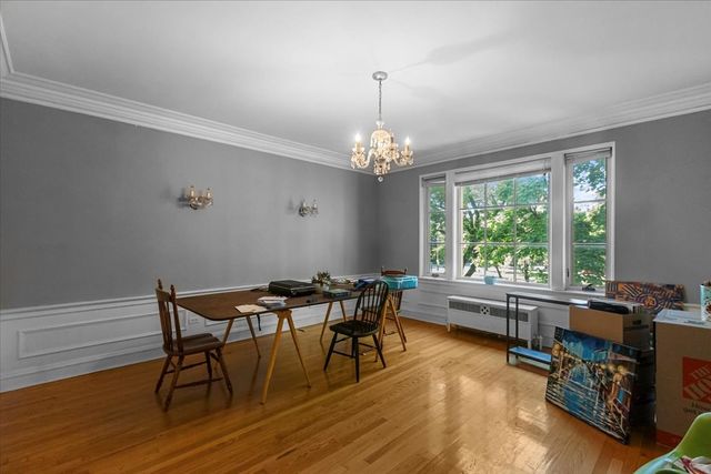 2712 W Logan Boulevard 3, Chicago, IL 60647