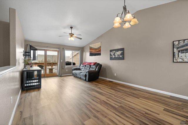 6818 CAMBRIDGE CT, Summerset, SD 57718