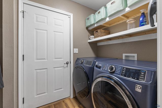 6818 CAMBRIDGE CT, Summerset, SD 57718