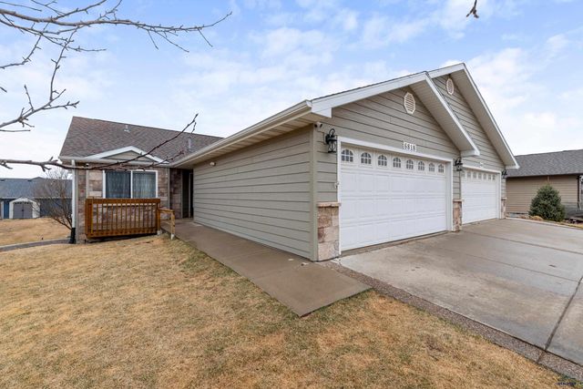 6818 CAMBRIDGE CT, Summerset, SD 57718