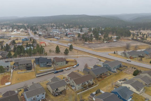 6818 CAMBRIDGE CT, Summerset, SD 57718