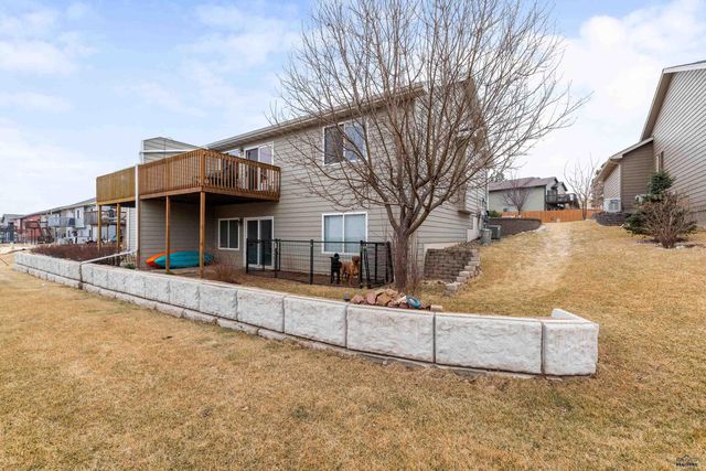 6818 CAMBRIDGE CT, Summerset, SD 57718