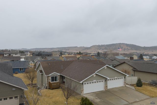 6818 CAMBRIDGE CT, Summerset, SD 57718