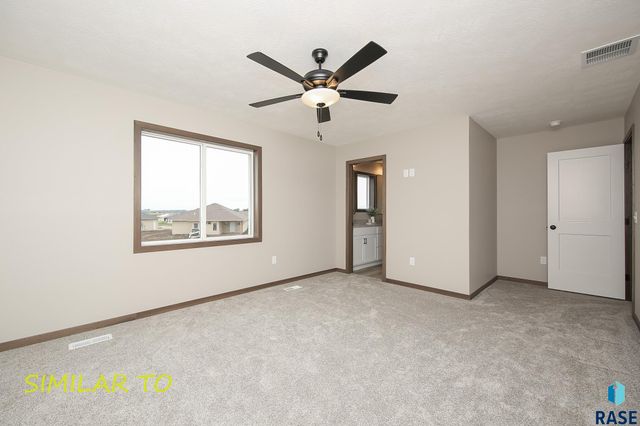 2421 E Caolinn Pl Place, Brandon, SD 57005