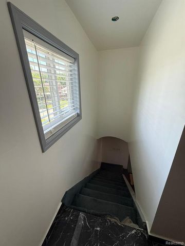 6848 Rutland Street, Detroit, MI 48228