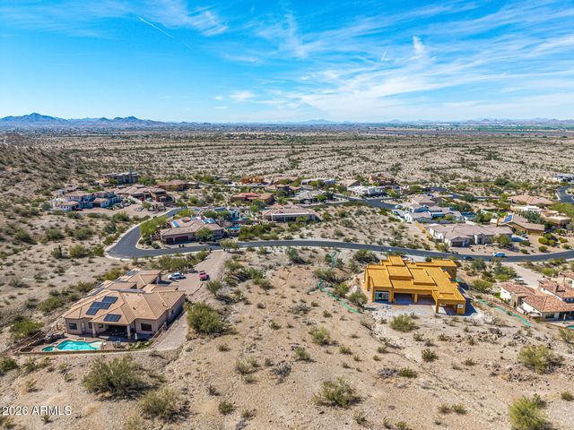 11433 S SAN ROBERTO Drive 13, Goodyear, AZ 85338