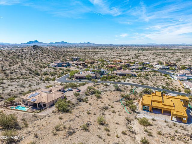 11433 S SAN ROBERTO Drive 13, Goodyear, AZ 85338