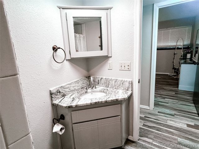 721 Mohawk Drive, Eufaula, OK 74432