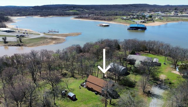 721 Mohawk Drive, Eufaula, OK 74432