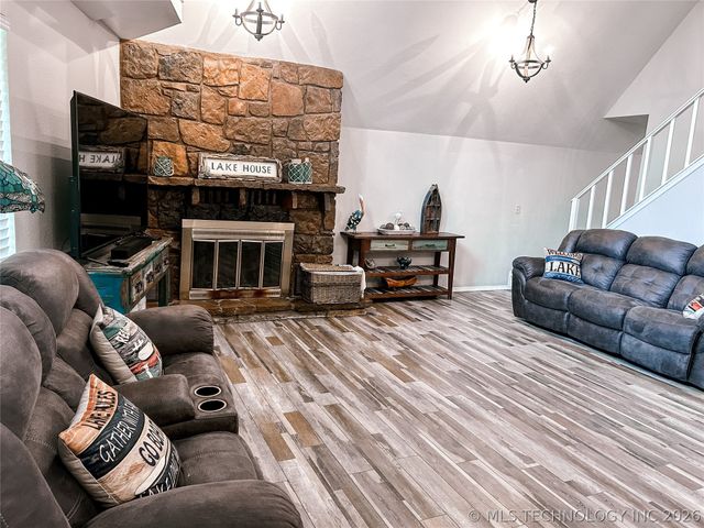 721 Mohawk Drive, Eufaula, OK 74432