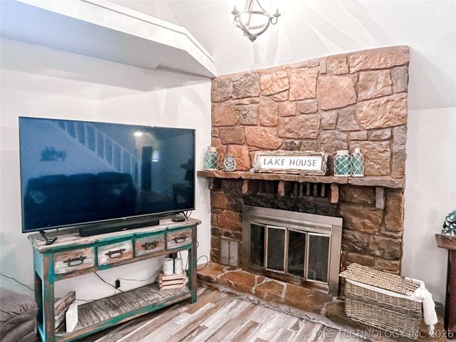 721 Mohawk Drive, Eufaula, OK 74432