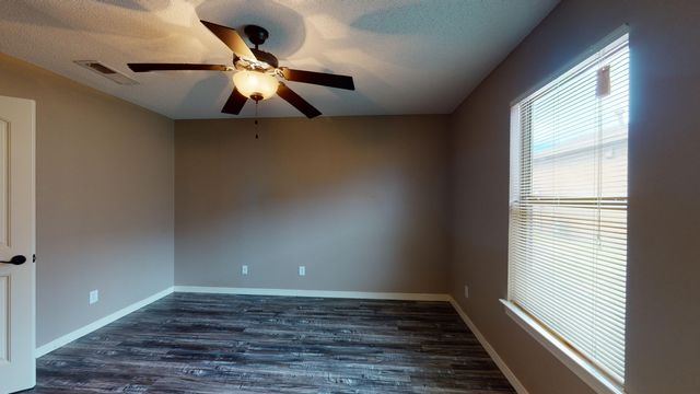 2608 Tanning Rock Way, El Paso, TX 79938