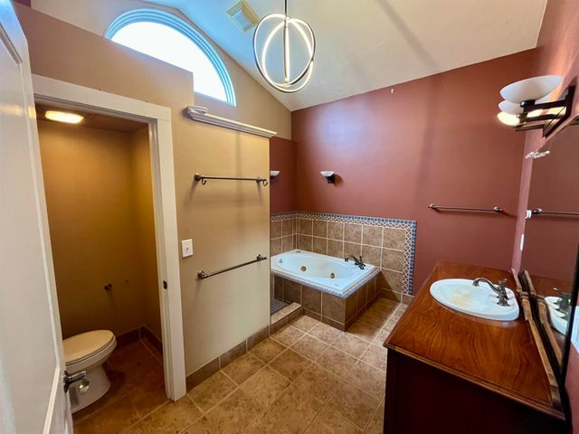 321 Bentley Avenue, Poultney, VT 05764