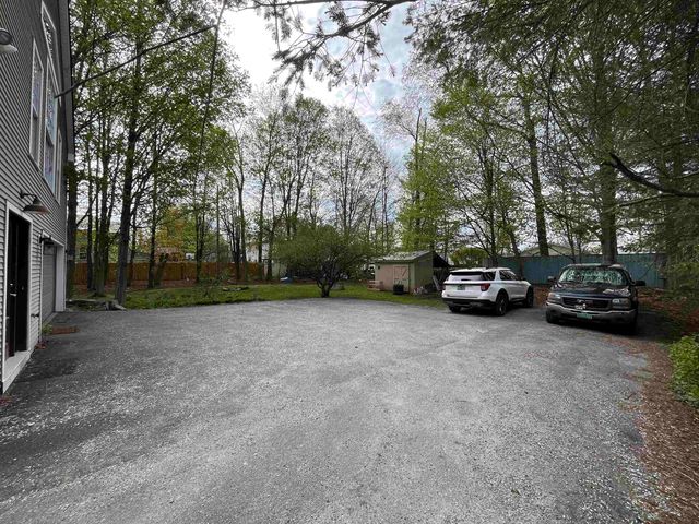 321 Bentley Avenue, Poultney, VT 05764