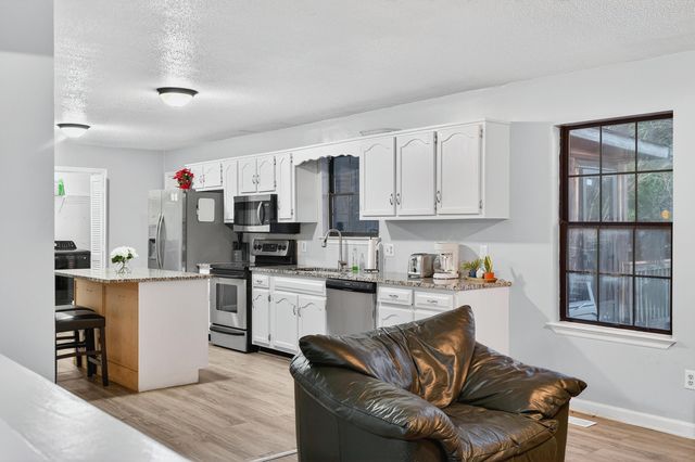 3324 Harrison Pike, Chattanooga, TN 37416