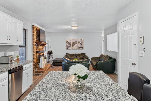 3324 Harrison Pike, Chattanooga, TN 37416