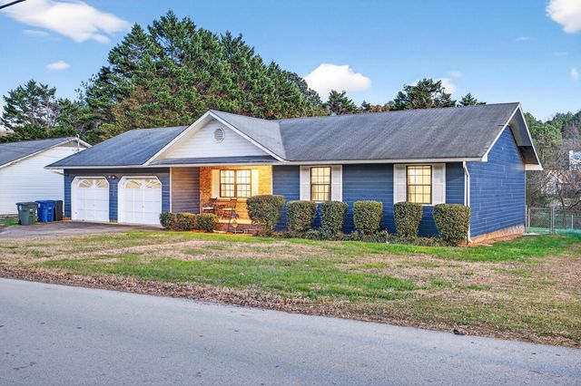 3324 Harrison Pike, Chattanooga, TN 37416