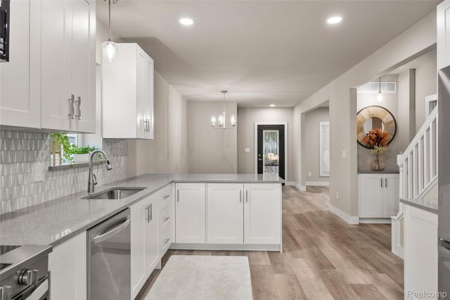 94 Kendrick Street, Mt. Clemens, MI 48043