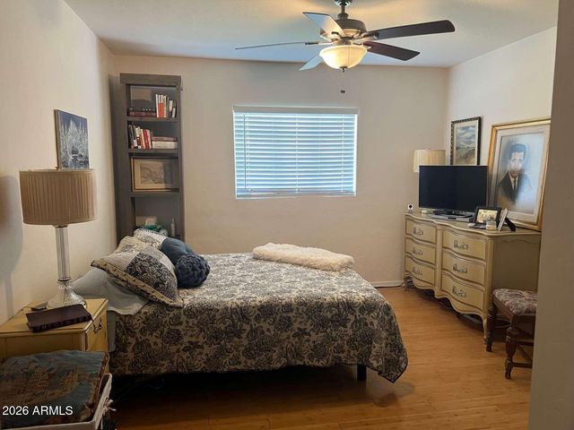2035 W MARYLAND Avenue, Phoenix, AZ 85015