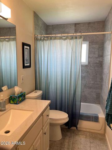 2035 W MARYLAND Avenue, Phoenix, AZ 85015