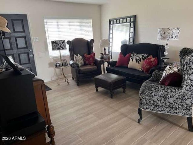 2035 W MARYLAND Avenue, Phoenix, AZ 85015