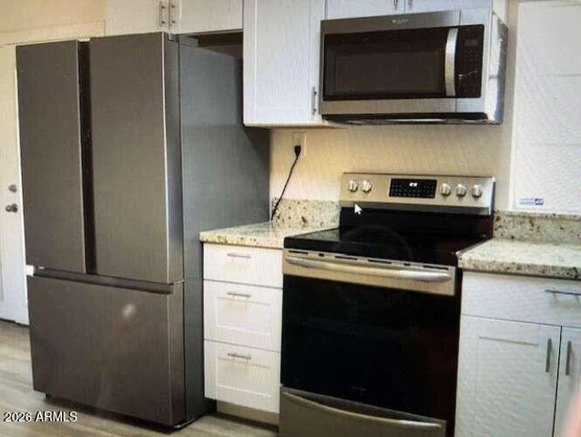 2035 W MARYLAND Avenue, Phoenix, AZ 85015