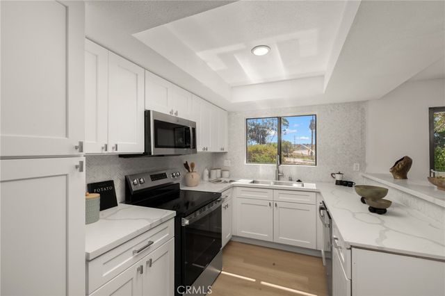 5000 S Centinela Avenue 113, Los Angeles, CA 90066