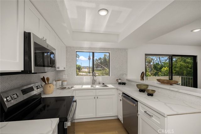 5000 S Centinela Avenue 113, Los Angeles, CA 90066