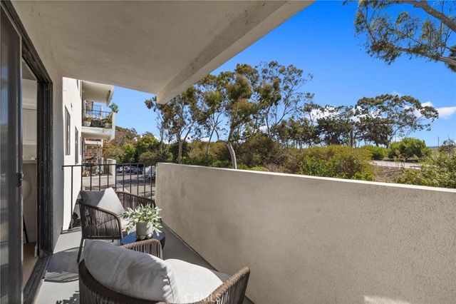 5000 S Centinela Avenue 113, Los Angeles, CA 90066