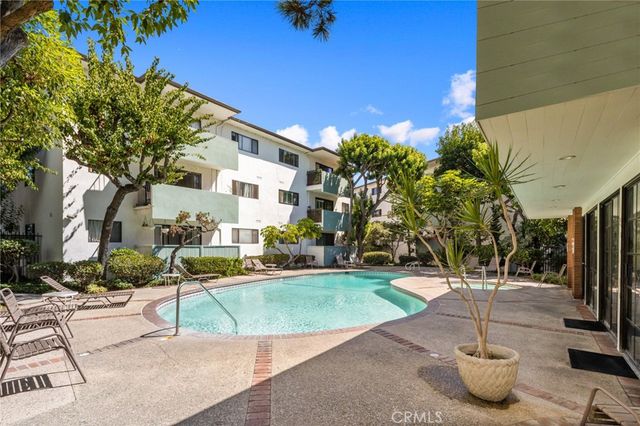 5000 S Centinela Avenue 113, Los Angeles, CA 90066