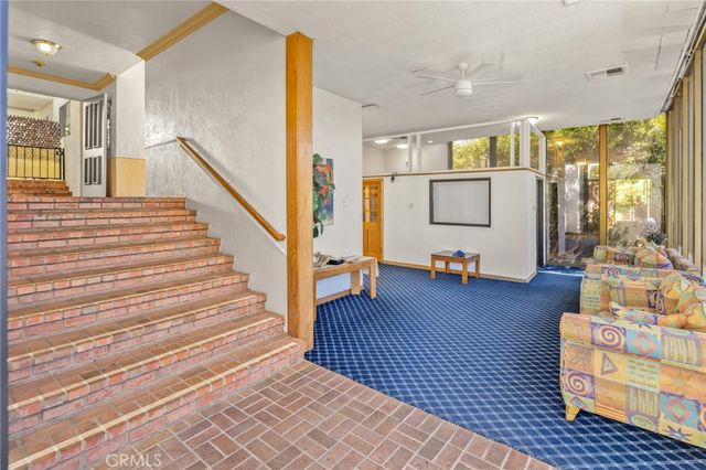 5000 S Centinela Avenue 113, Los Angeles, CA 90066