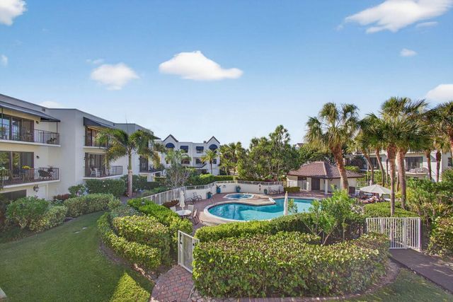 170 Celestial Way 35, Juno Beach, FL 33408