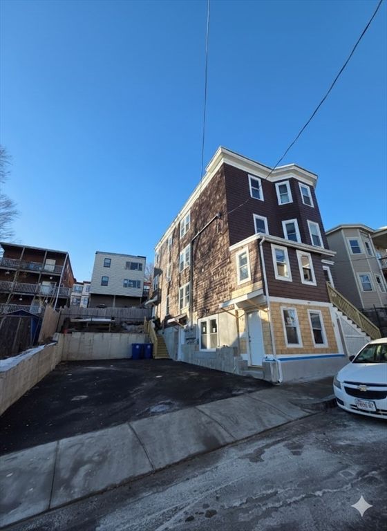 139 Malborough 1, Chelsea, MA 02150