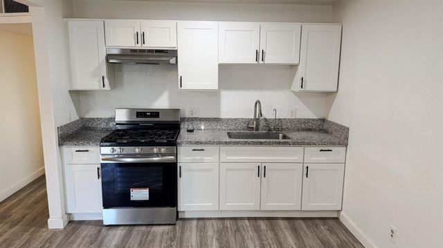 1565 W Hawes Avenue, Fresno, CA 93706