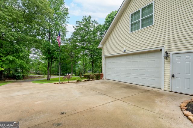 140 Honeysuckle Road NW, Milledgeville, GA 31061