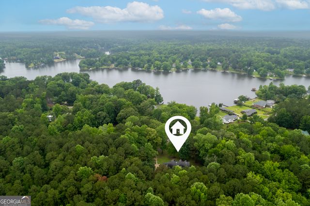 140 Honeysuckle Road NW, Milledgeville, GA 31061
