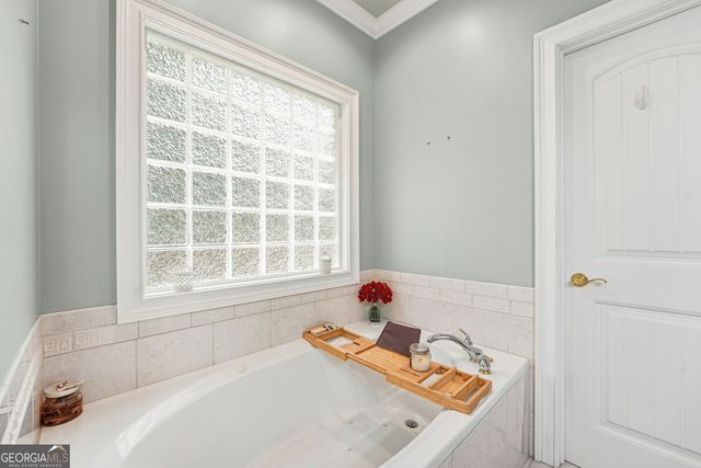 140 Honeysuckle Road NW, Milledgeville, GA 31061