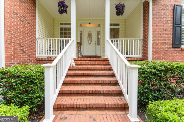 140 Honeysuckle Road NW, Milledgeville, GA 31061