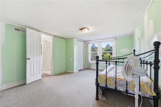 2816 Old Liberty Road, Randleman, NC 27317
