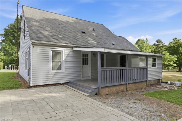 2816 Old Liberty Road, Randleman, NC 27317