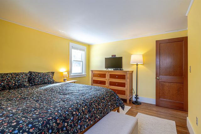 22 Indian Ridge Road, Hopkinton, NH 03229