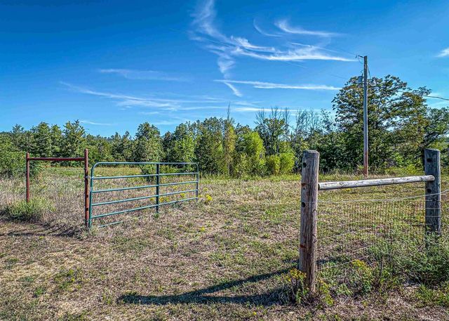 1706 MC 4006, Yellville, AR 72687