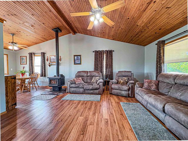 1706 MC 4006, Yellville, AR 72687