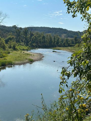 1706 MC 4006, Yellville, AR 72687