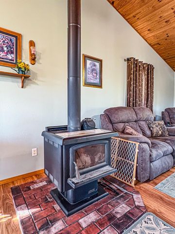 1706 MC 4006, Yellville, AR 72687