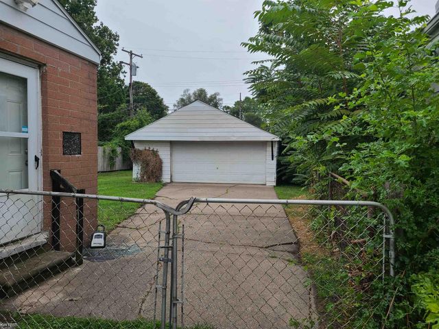 620 Eugene Avenue, Ypsilanti, MI 48198